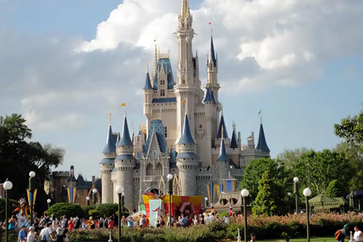 Charter Bus Las Vegas to Disneyland