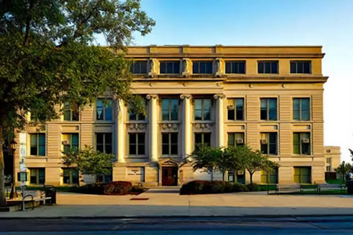 Chicago to Iowa City