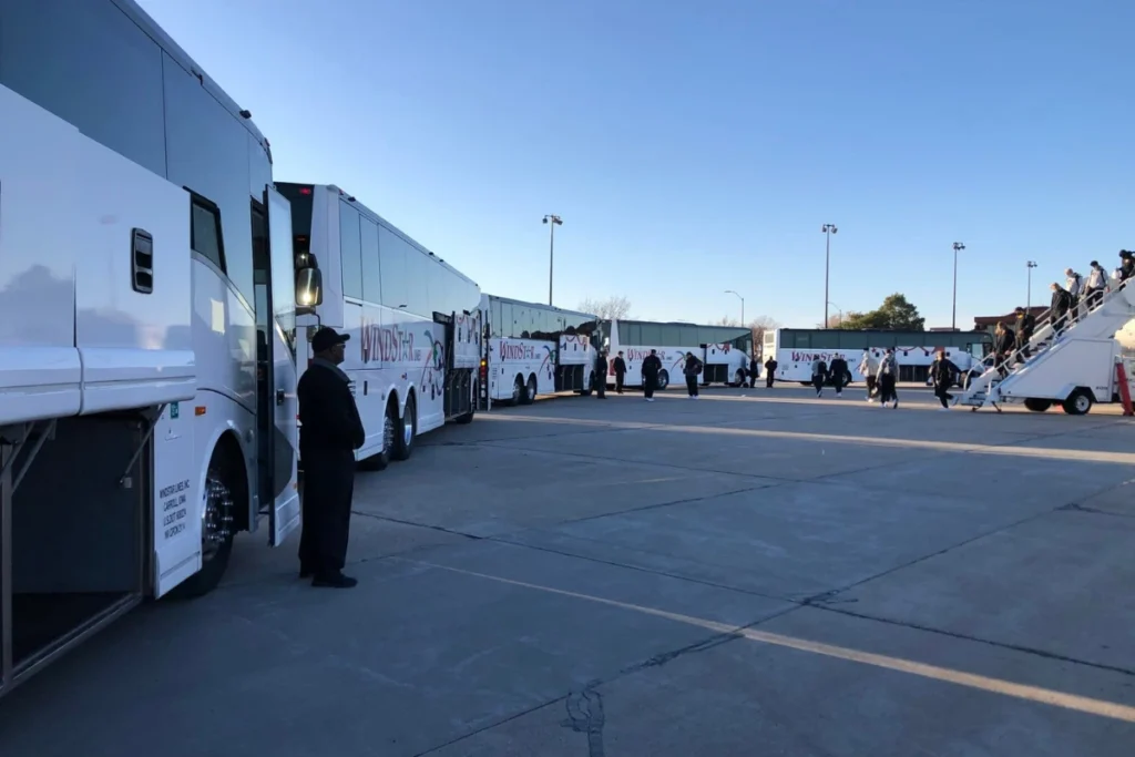 Charter Bus for your Minnesota trip