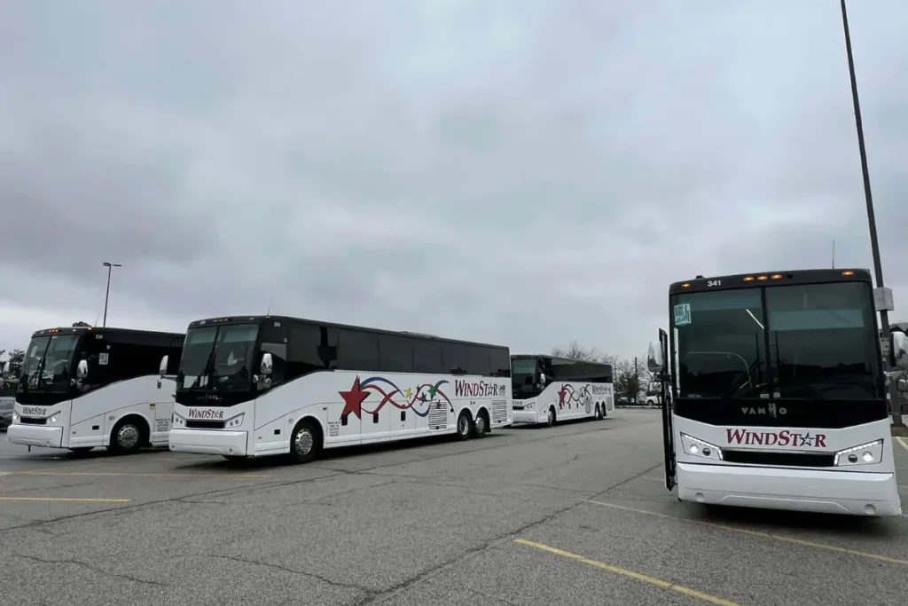 The right charter bus for your Illinois trip