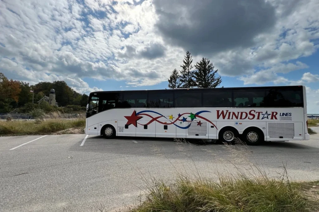 Choose the right charter bus in South Dakota